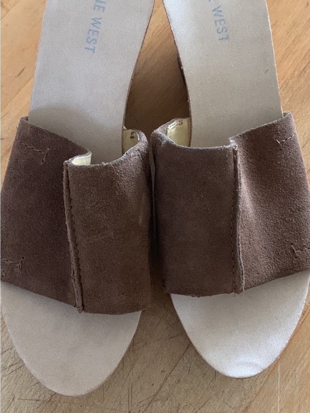 Nine West Brown Suede Open-Toe Slip-On Mules Nice Cork heels